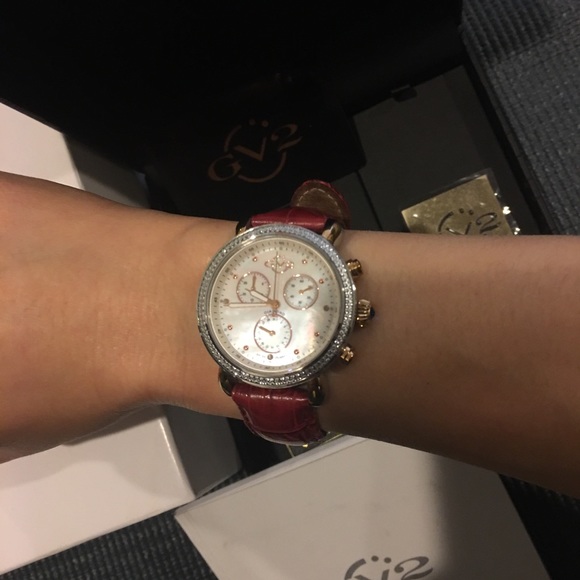 GV2 Chronograph Watch 37mm Marsala Two tone - Picture 3 of 6